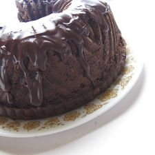 Kahlua Chocolate Chip Bundt Cake