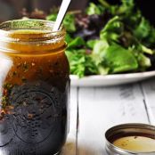 Balsamic Vinaigrette Salad Dressing - GOODEness Gracious