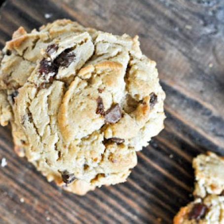 Peanut Butter Cookies W/ Chocolate candied bacon