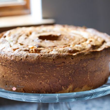 Grandma’s Vanilla Bean Cream Cheese Pound Cake