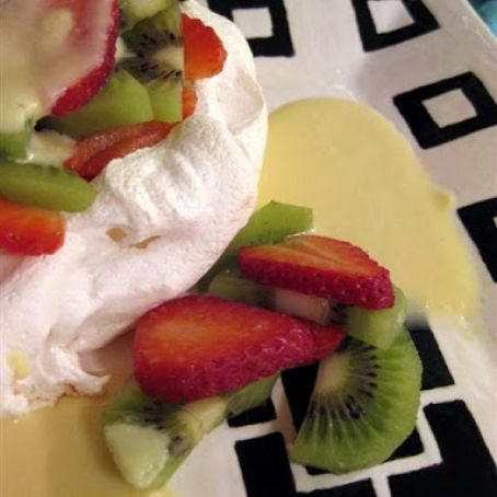 Kiwifruit and Strawberry Pavlova