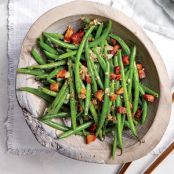 HARICOTS VERTS WITH PANCETTA & GARLIC