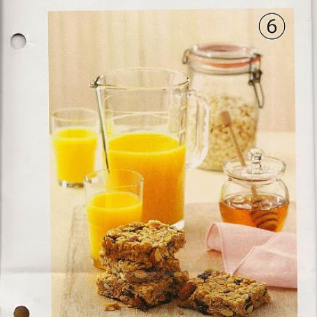 Peanut Butter-Oatmeal Energy Bars