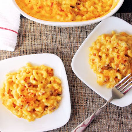 Ultimate Bacon Macaroni and Cheese
