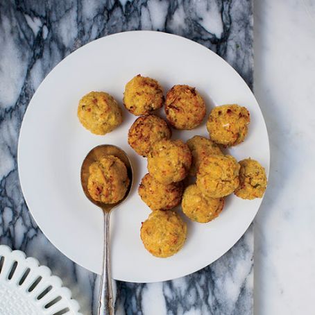 Quinoa Balls with Cauliflower and Cheese