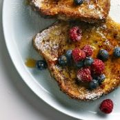 Classic French Toast with Berries
