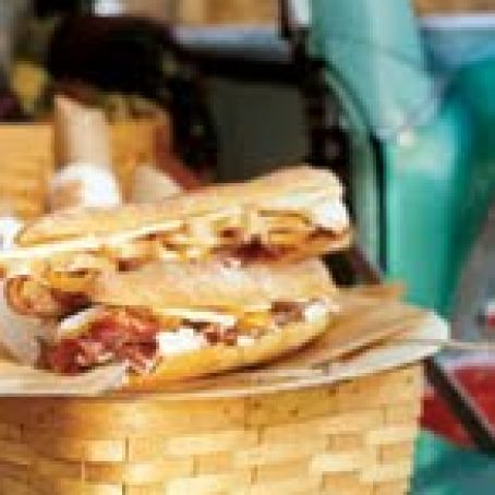 herbed chicken and hot pepper sandwich