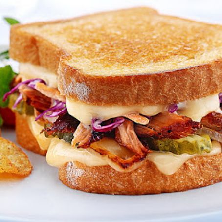 Wisconsin Cheese Bread