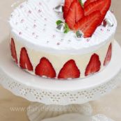 French Strawberry Cake