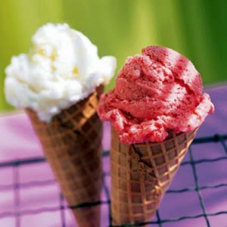 Strawberry-Buttermilk Gelato