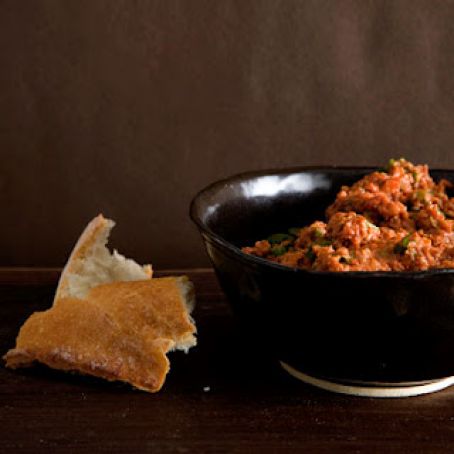 TURKISH-STYLE TOMATO AND RED-PEPPER SPREAD