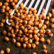 Sriracha Roasted Chickpeas