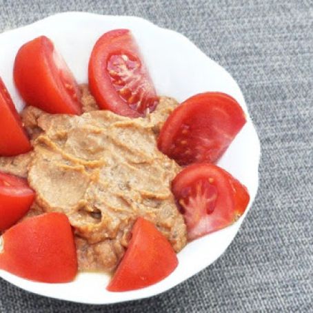 Pizza Hummus (gluten-free)