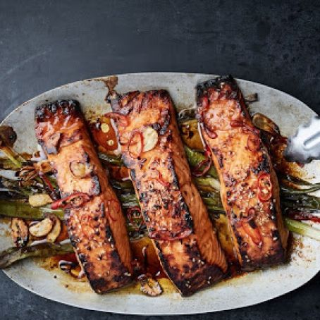 Broiled Salmon with Scallions and Sesame