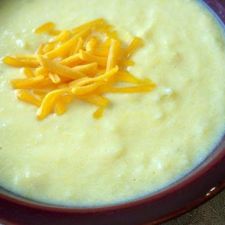 Cheesy Cauliflower Soup (Crock Pot/Slow Cooker)