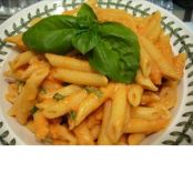 Pasta With Vodka Cream Sauce for 2