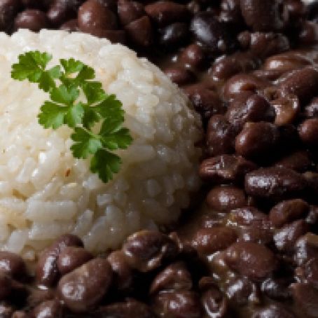 Cuban Black Beans and Rice recipe - Moros y Cristianos