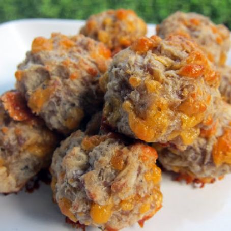 Cream cheese and sausage meat balls