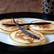 Vanilla Bean Buttermilk Pancakes