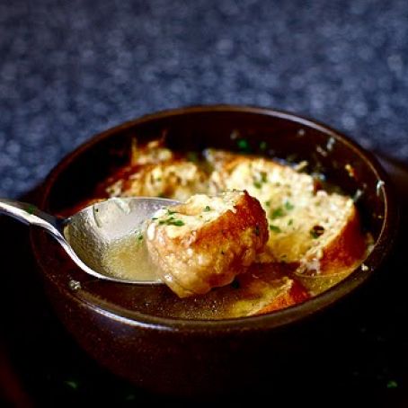 Onion Soup [Soupe à l’Oignon]