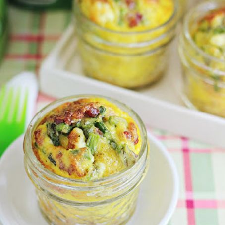 Mini Frittatas in a Jar with Asparagus & Pancetta