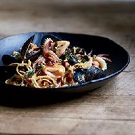 Spicy Fideos with Mussels and Calamari