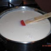 Homemade Sweetened Condensed Milk