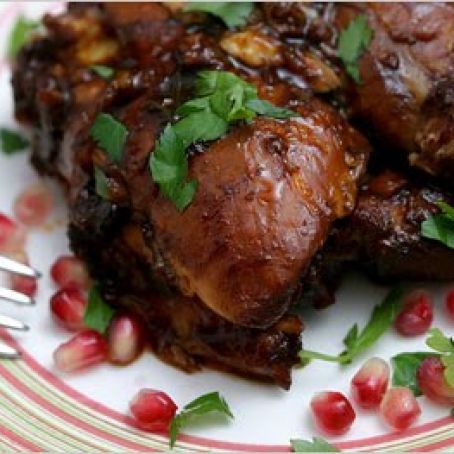 GEORGIAN CHICKEN w/PMGRNATE & TAMARIND