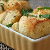 Parmesan-Garlic Monkey Bread