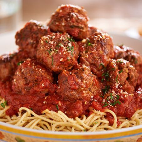 SPAGHETTI WITH BRISKET MEATBALLS
