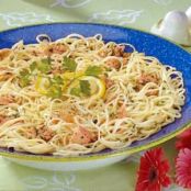 Garlic Salmon Linguine