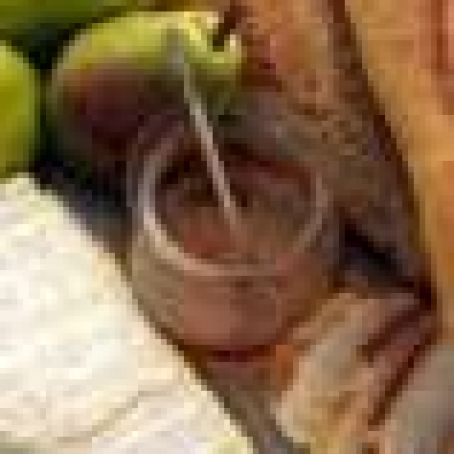 BRIE & PEAR CROSTINI