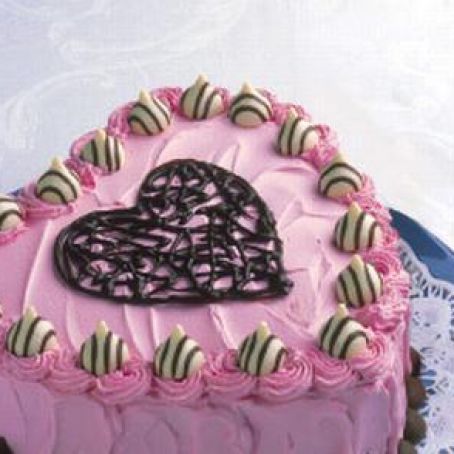 HERSHEY'S HUGS & KISSES Valentine's Cake