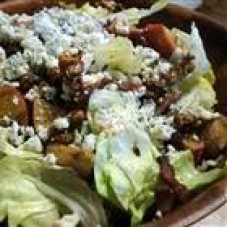 Apple Bleu Cheese Salad