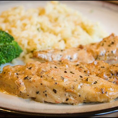 Chicken with Sun-Dried Tomato Cream Sauce