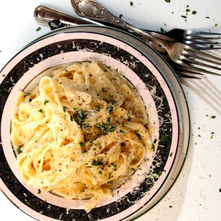 Fettuccine Alfredo