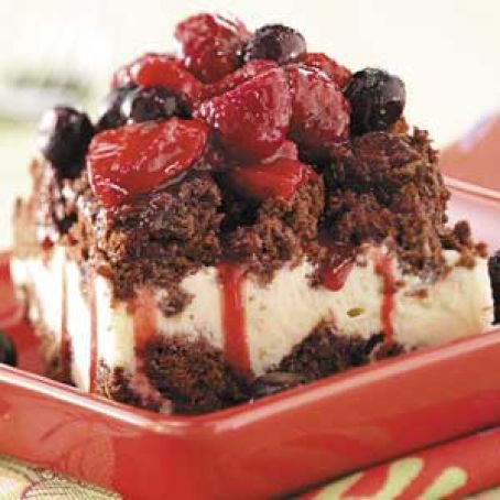 Hot Berries 'n' Brownie Ice Cream Cake Recipe