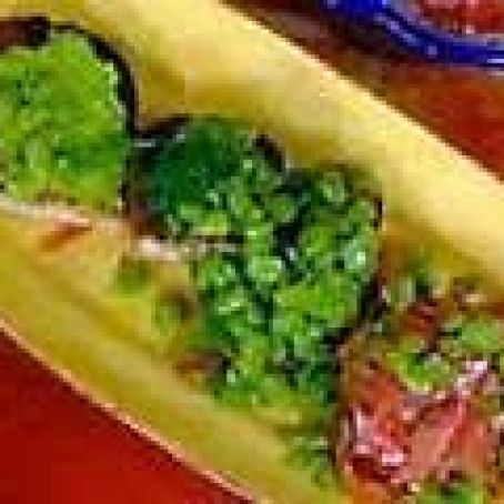 Fava Bean Toasts: Bruschetta con le Fave