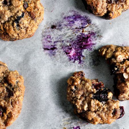 Blueberry Oatmeal Cookie
