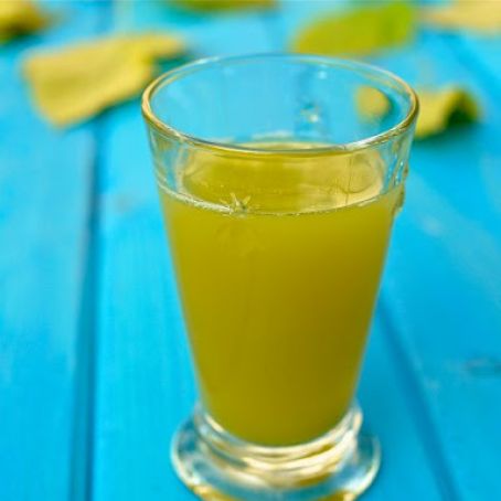 “El Cubano” Pineapple Morning Cleansing Juice