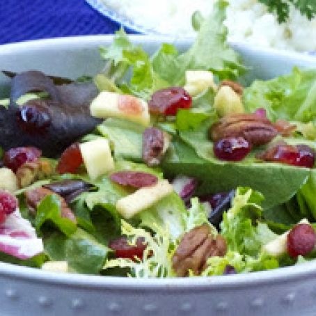 Autumn Mixed Greens Salad