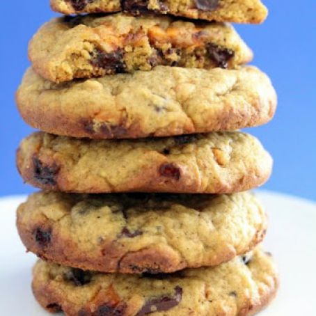 Double Pumpkin Kissed Chocolate Chunk Cookies