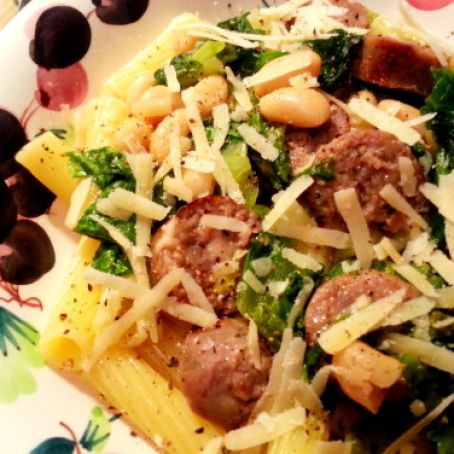Rigatoni with Sweet Sausage, Escarole, Cannellini Beans and Garlic Broth