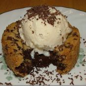 Molten Lava Chocolate Chip Cookies