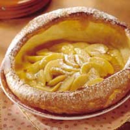 Apfelpfannkuchen - German Apple Pancake