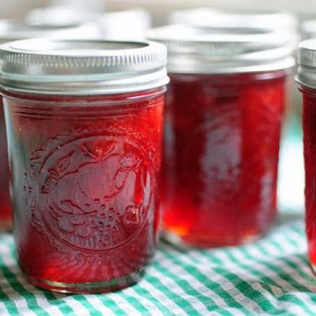 Simple Strawberry Jam::  The Pioneer Woman
