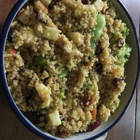 Quinoa Salad with Apples