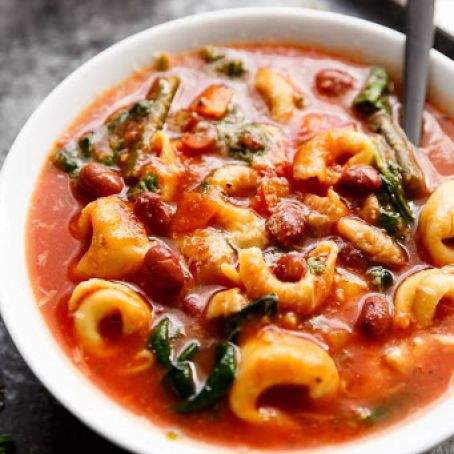 Slow Cooker Tortellini Minestrone Soup