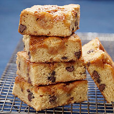 Caramel-Chocolate Chip Cookie Bars