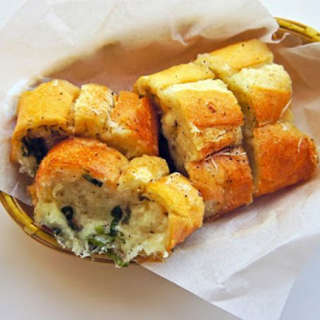 BREAD - Garlic Cheese Bread